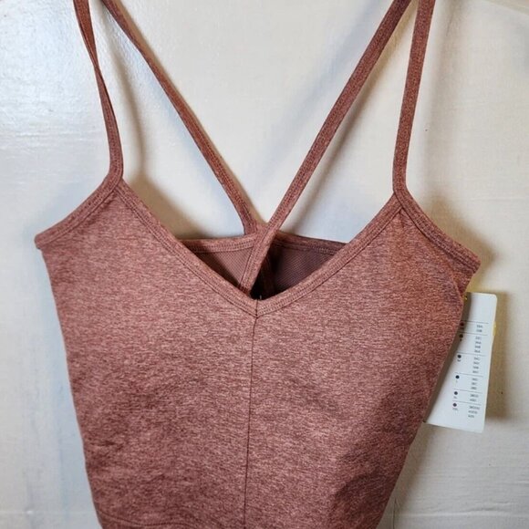 NWT All in Motion Women's Pink V-Neck Built-in-Bra Cropped Tank Top XS - Picture 2 of 3